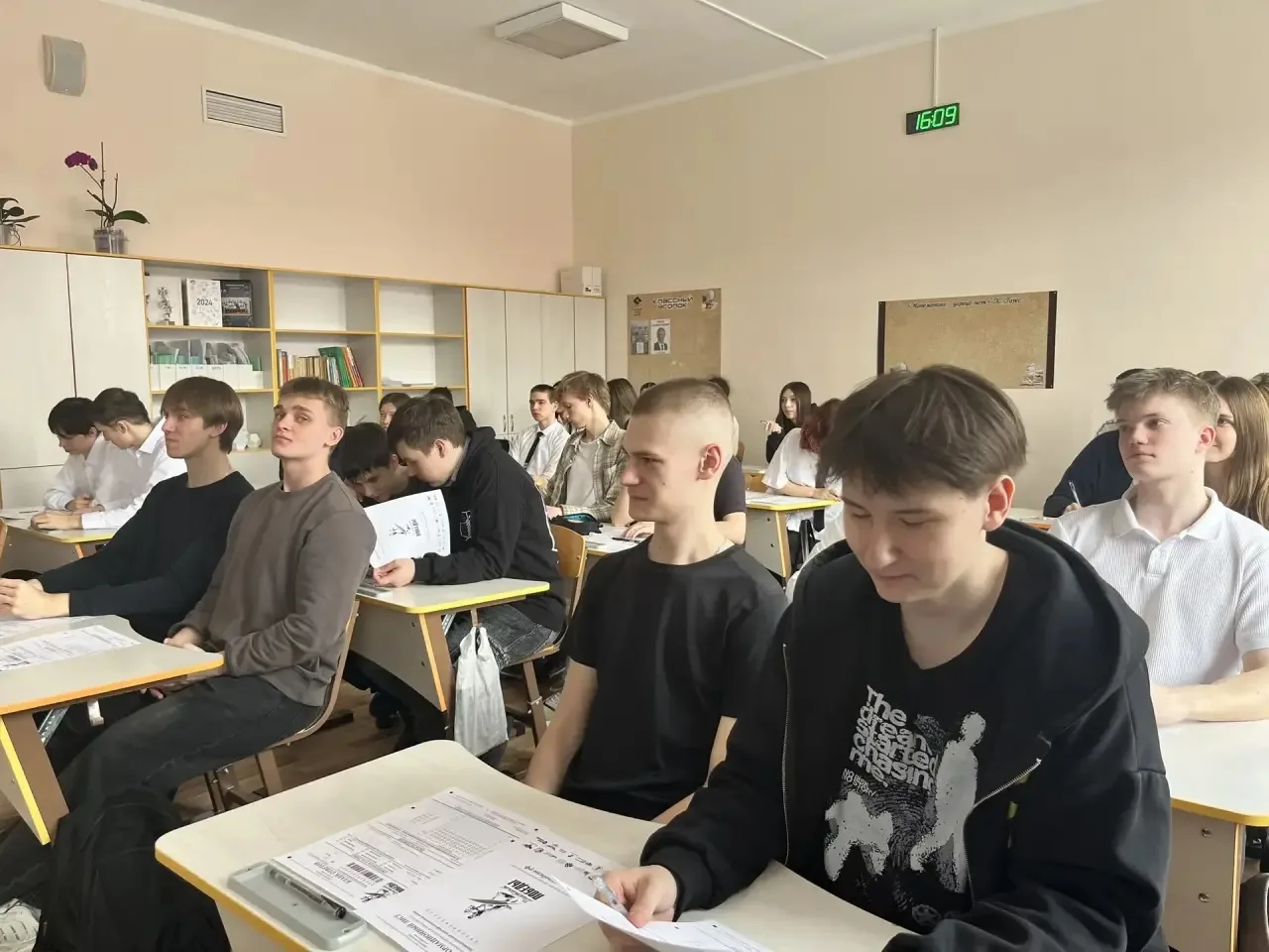 В школе прошёл «Диктант Победы»🎗  👋🏻24 апреля наша школа стала одной из площадок Всероссийской патри