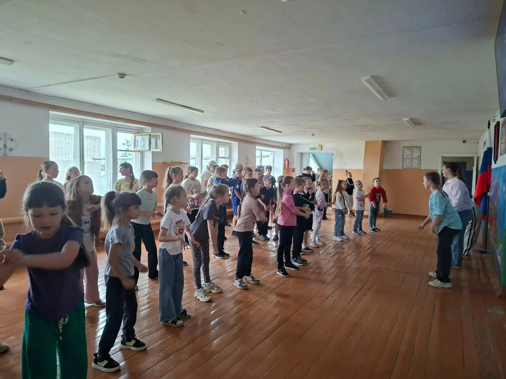 🌞 Яркая среда в лагере «Солнышко»! ☀️

Середина недели в нашем детском оздоровительном лагере с дне