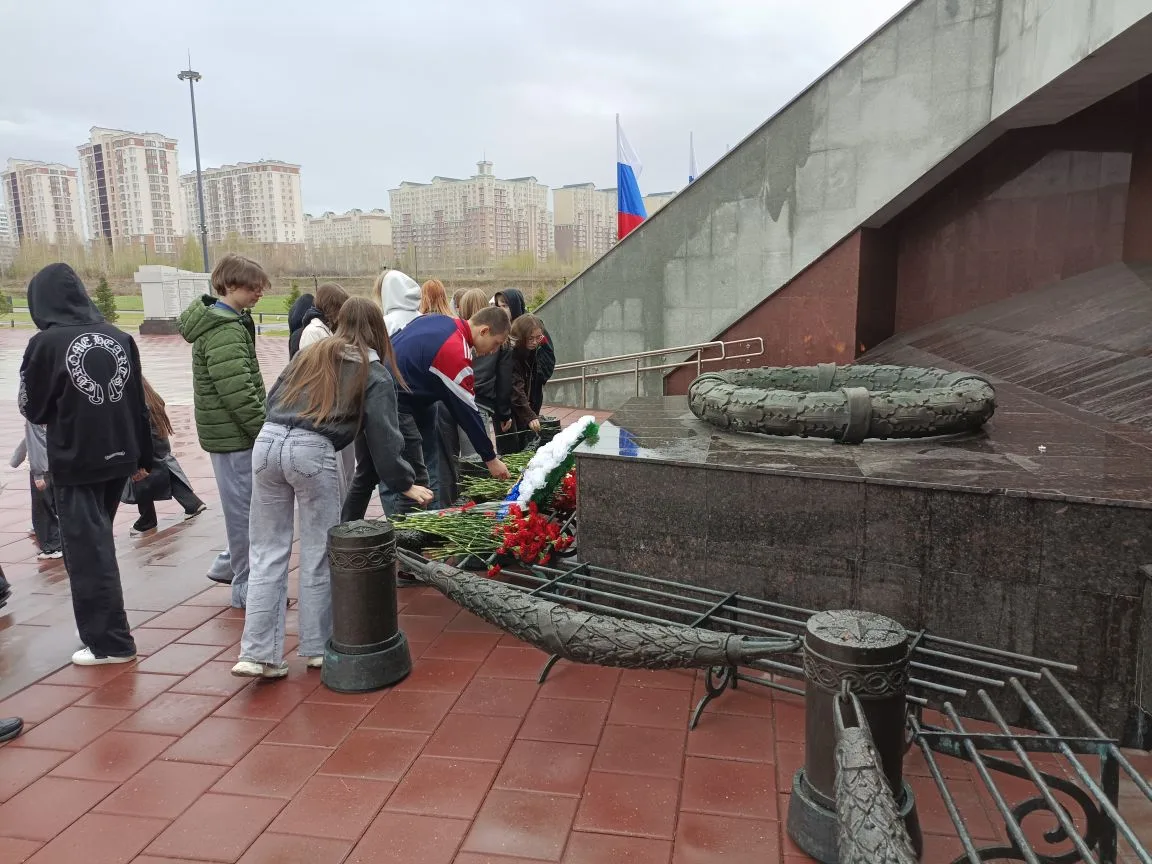 Сегодня  06.05.26г. ребята и педагоги нашей гимназии посетили город Кемерово. В рамках экскурсионног