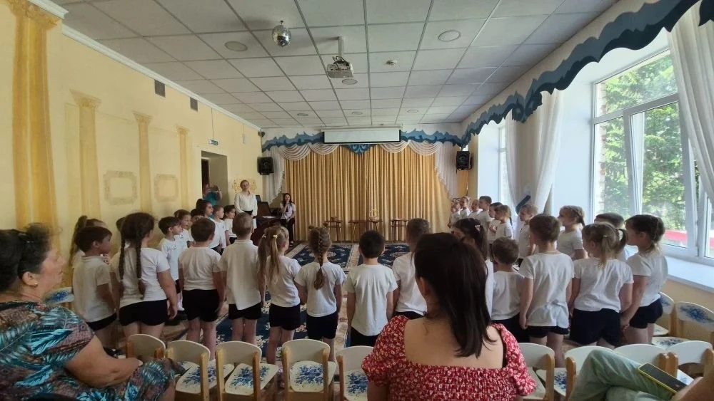 🎉 Сегодня в нашем саду — день рождения нового отряда тимуровцев! 🥳