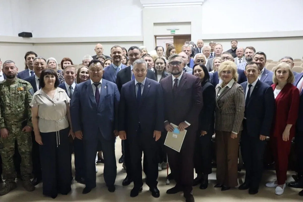 ❗️Конференция Иркутского реготделения Единой России избрала делегатов на съезд партии, ...