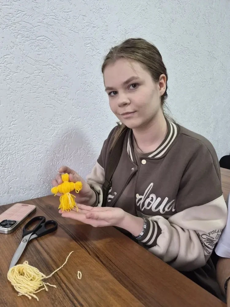 🎓 Шаг во взрослую жизнь: 9Б класс выбирает будущее!  Сегодня наши девятиклассники побывали в «Междун