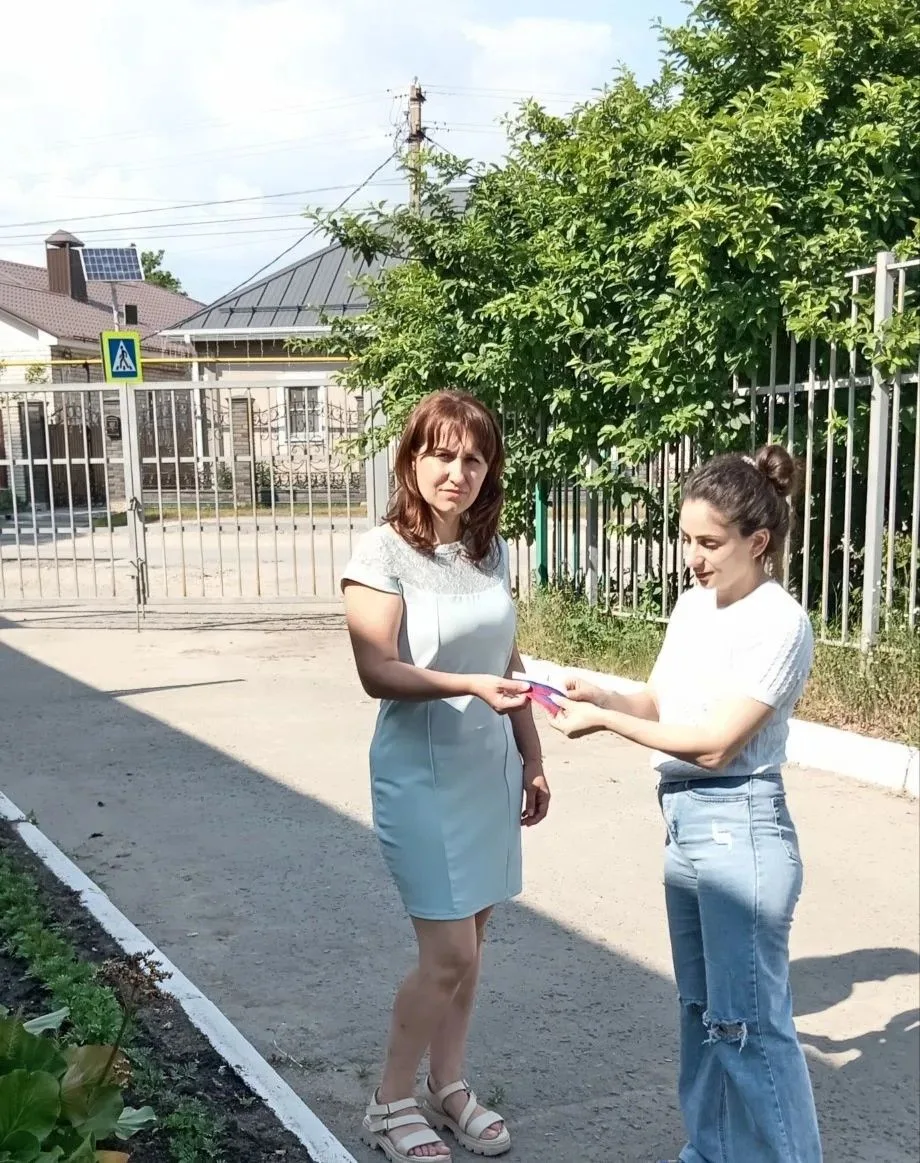 Акция «Ленточка-триколор»🇷🇺В преддверии празднования Дня России в группах полного дня была организ