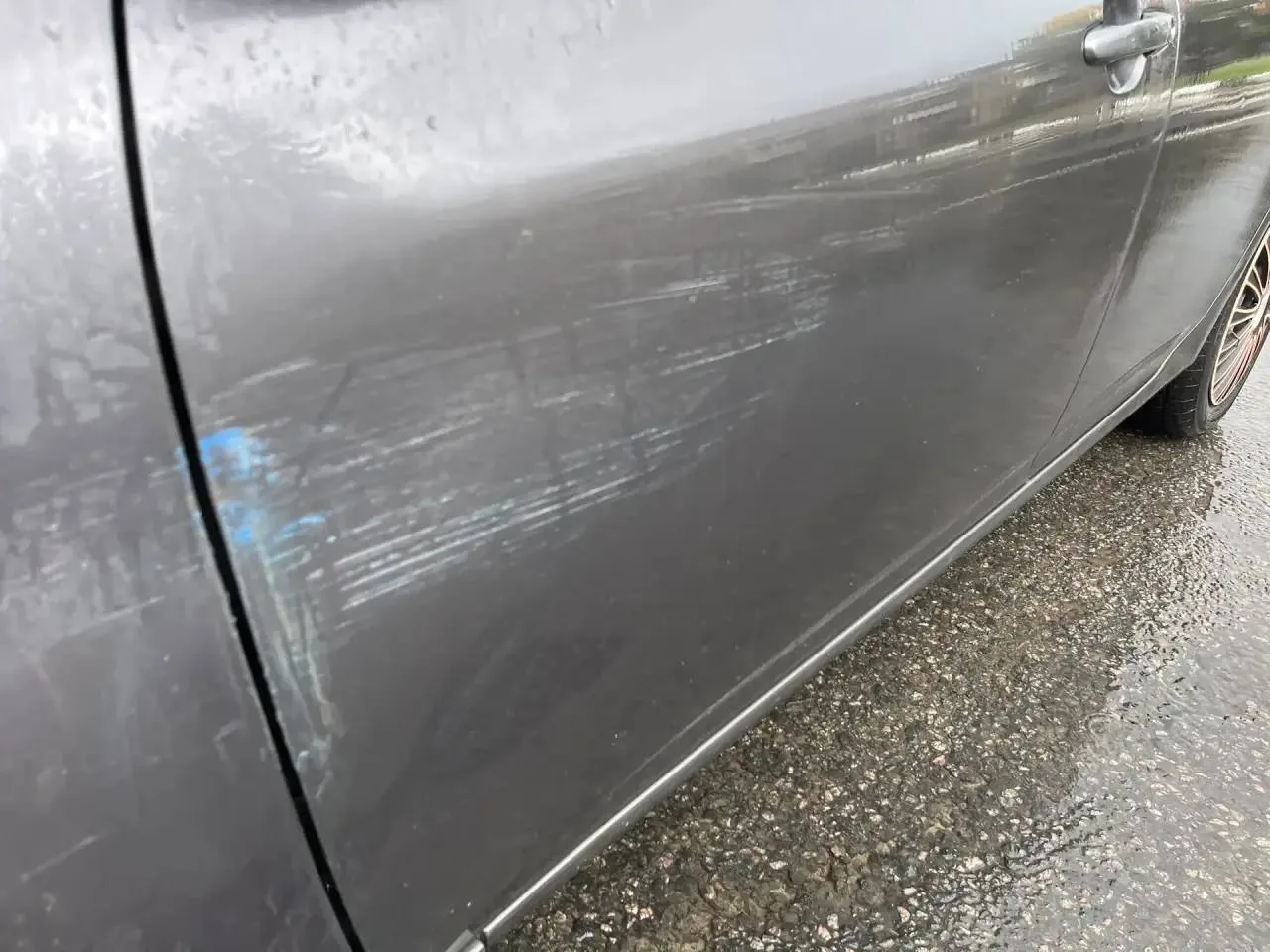Водитель Toyota Corolla ищет свидетелей аварии
