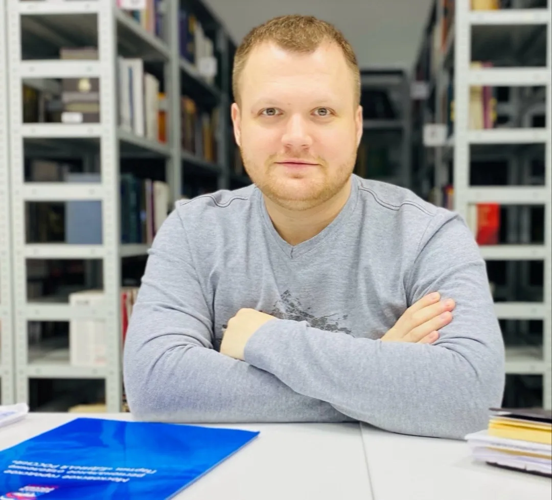 Друзья, всем привет.

Хочу сказать спасибо. За вчерашний день, за звонки, за сообщения и сюрпризы. Я