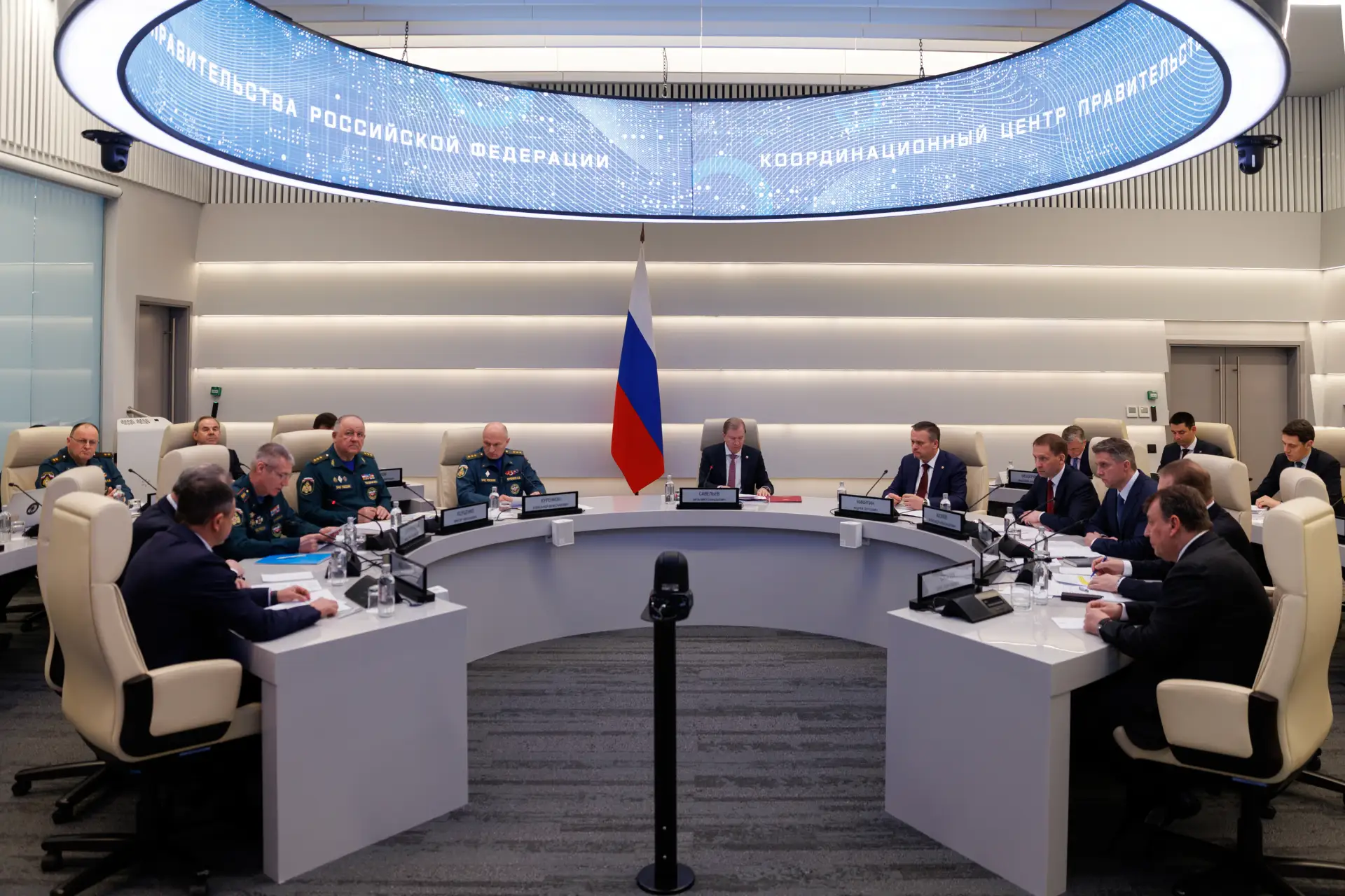 Виталий Савельев провел заседание правкомиссии для координации работ по ликвидации последствий ЧС, в