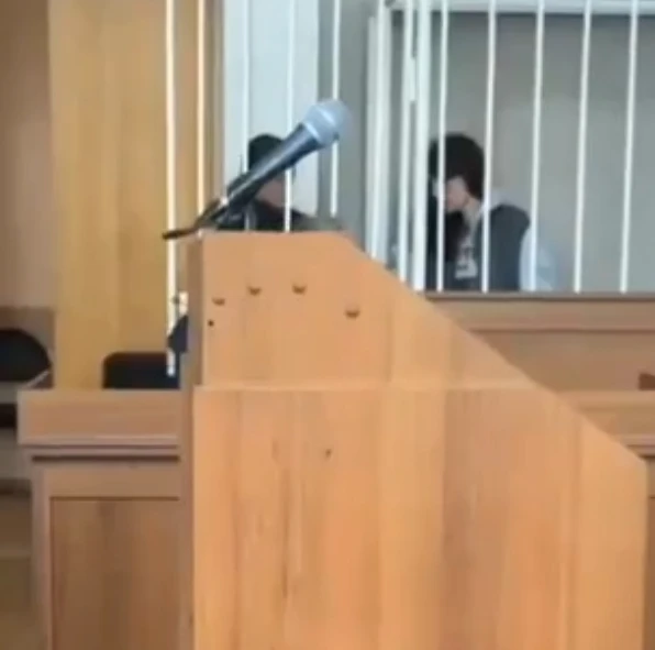 В Ярославле суд арестовал 37-летнюю местную жительницу-рецидивистку за покушение на сбы...