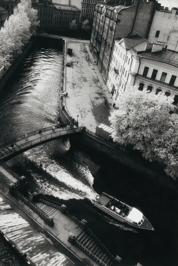 🌉 Два моста, одна мрачная история. Сенной и Кокушкин, Санкт-Петербург, 1993 год.

Сенной мост, дере