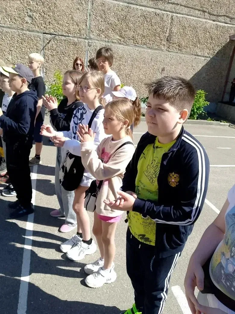 🎉 1 июня — двойной праздник: День защиты детей и открытие пришкольного лагеря «Солнышк...