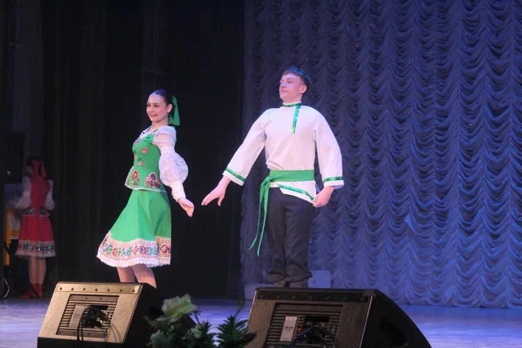 🎤 🎉 Наша школа открыла фестиваль «Юные таланты»! Сегодня в нашем городе стартовал долгожданный город
