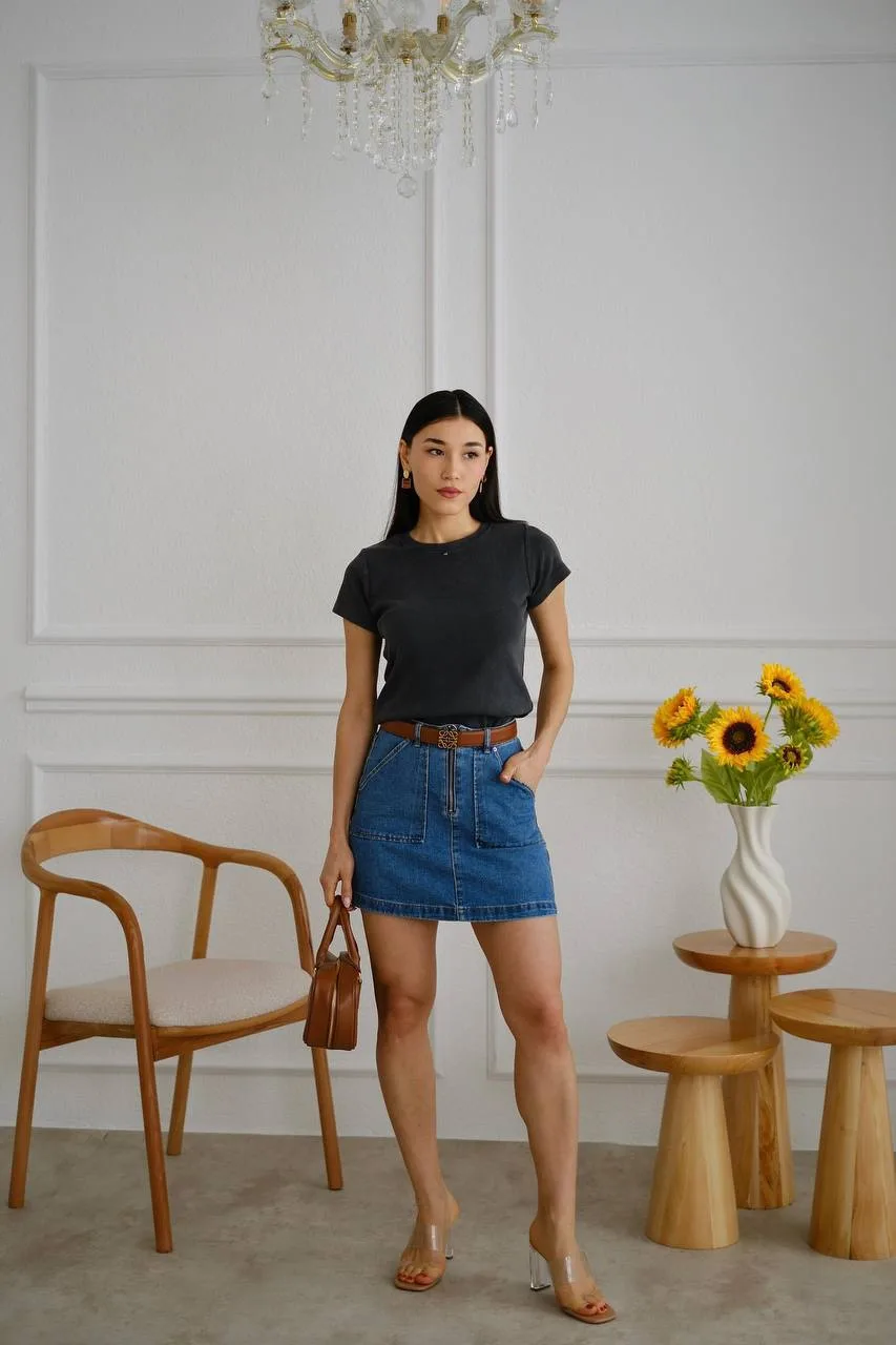 БАЗОВЫЕ ПРЕМИУМ   ФУТБОЛКИ   
ВАРКА 🔥

Кашкорсе 
PREMIUM COTTON 
 
   
Размеры : s,m,l(42/50)
Цена 