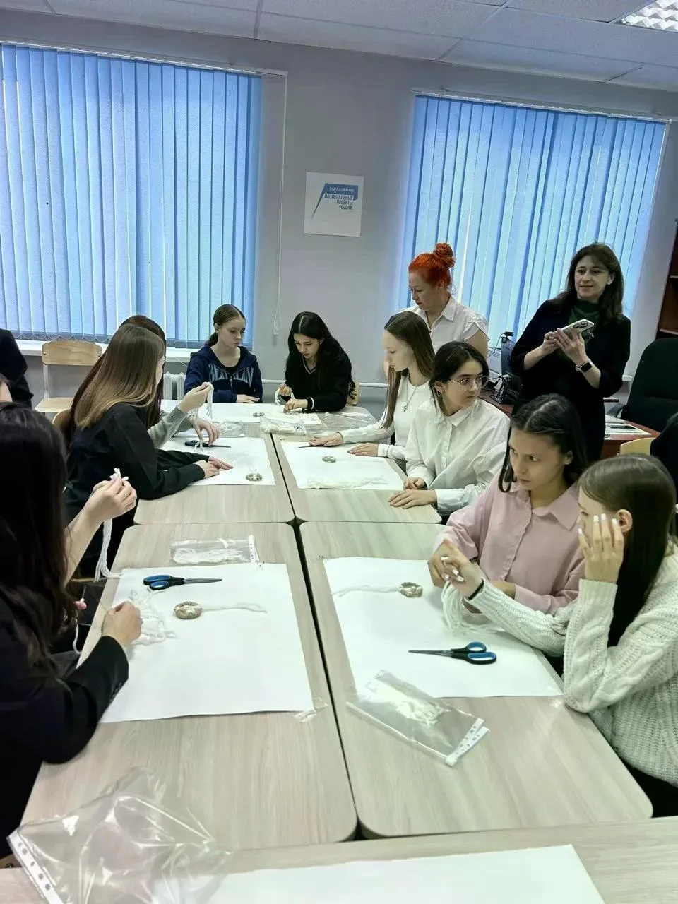 Прикоснись к профессии.  В рамках профессиональных проб "Прикоснись к профессии" ученики 8А класса п