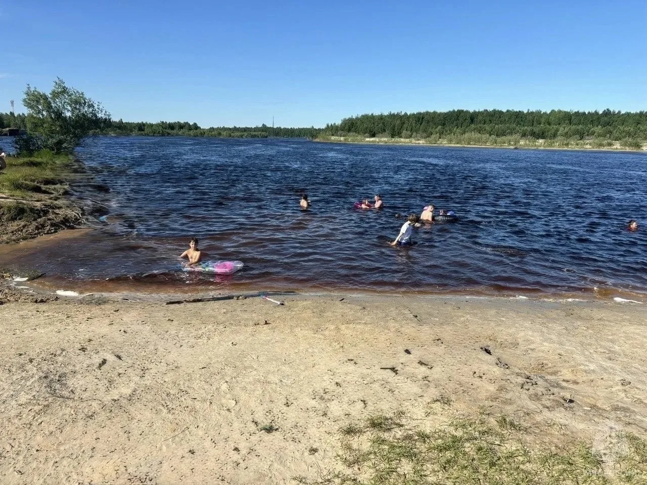 🔥 Сегодня и в ближайшие дни в Урае — сильная жара: температура поднимется до +33 °C и выше!

В таку