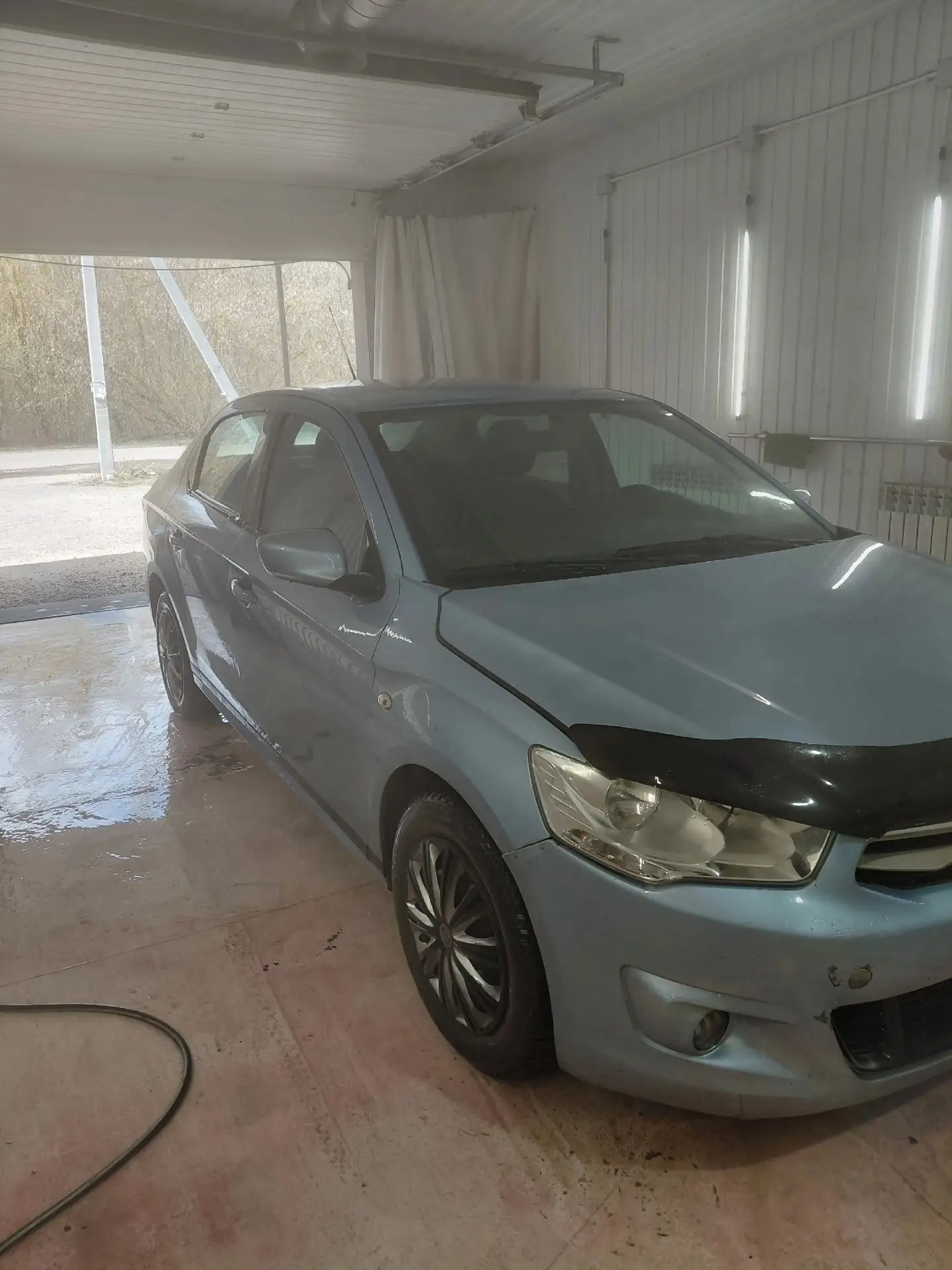 Продаётся автомобиль