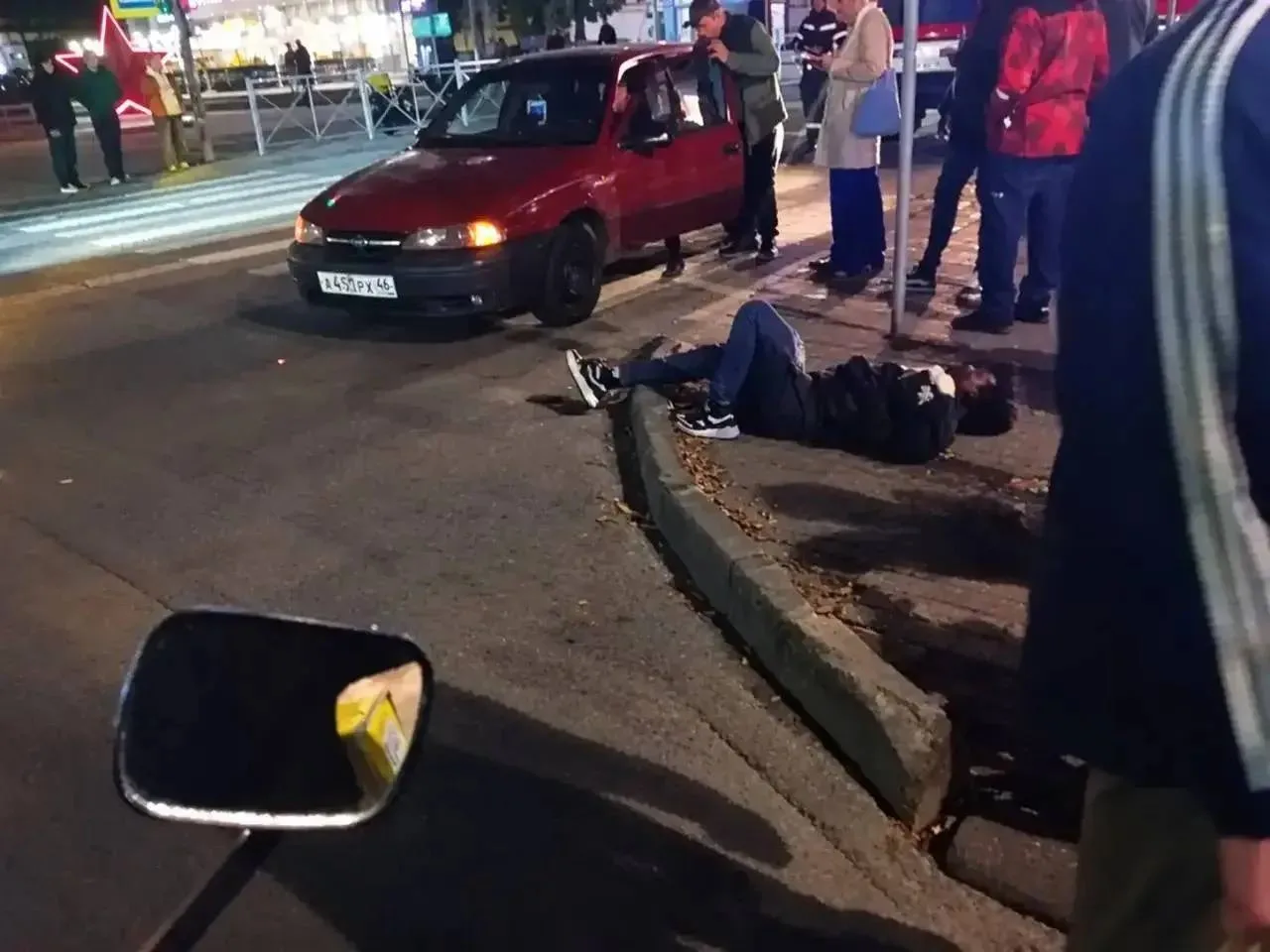 ❗️На Ленина сбили курьера