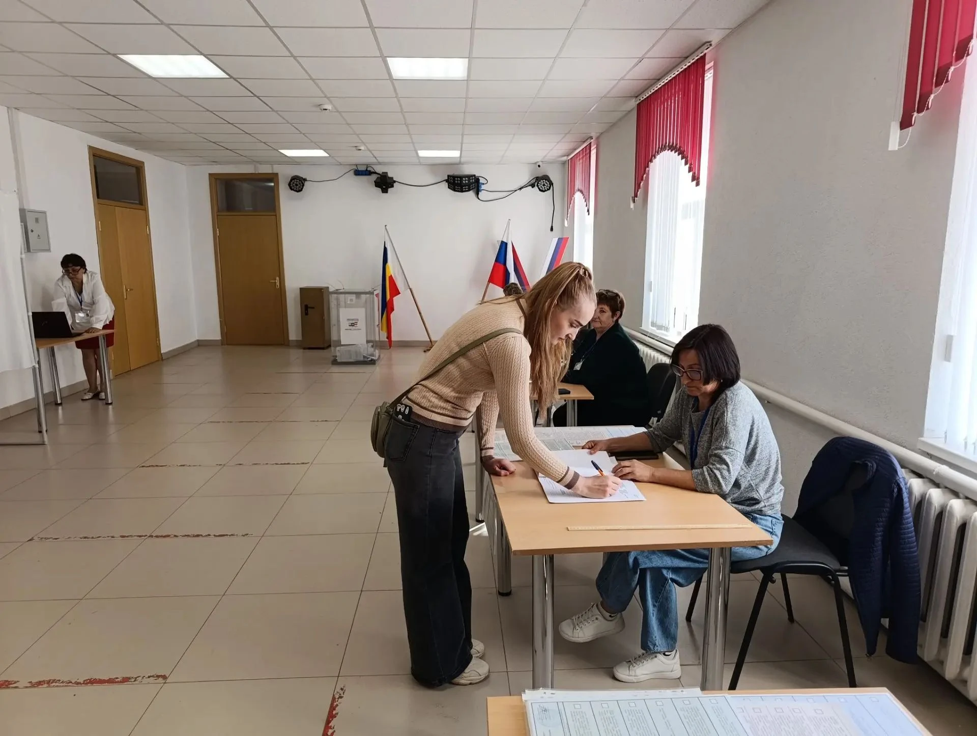 📄Как  проголосовали  избиратели на Дону в первый день?