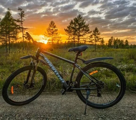 🌅Май на закате
Собрали для вас подборку красивых  весенних закатов от Анастасии Синякиной 

За крас