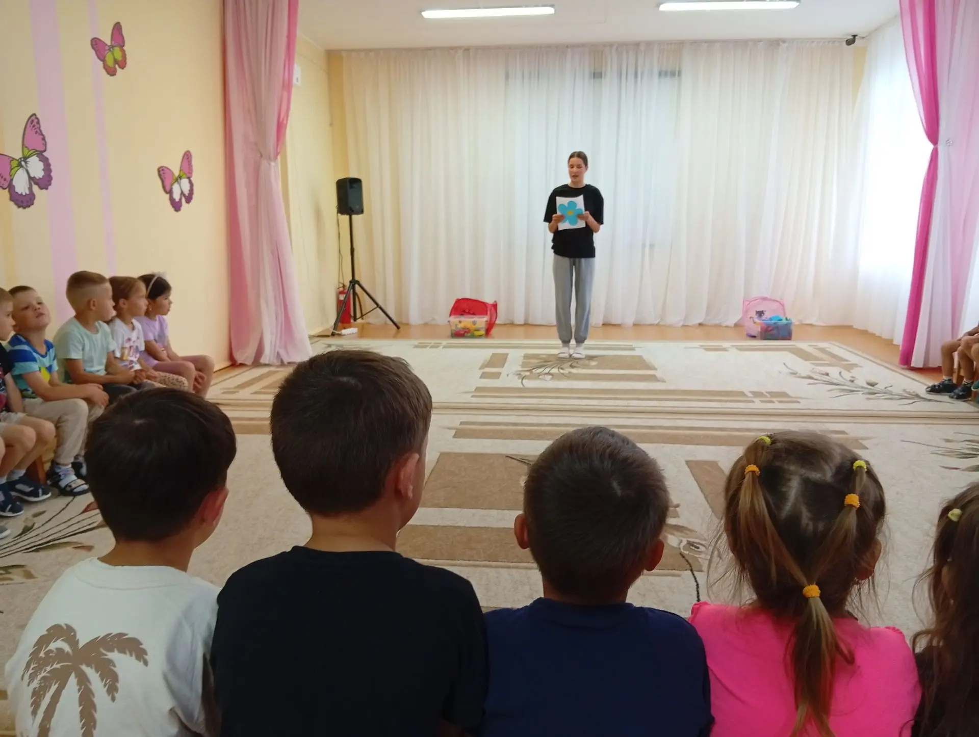 👨‍👩‍👧‍👦 День семьи, любви и верности 🌸
Сегодня в группе№3 прошёл замечательный праздник «Волшеб