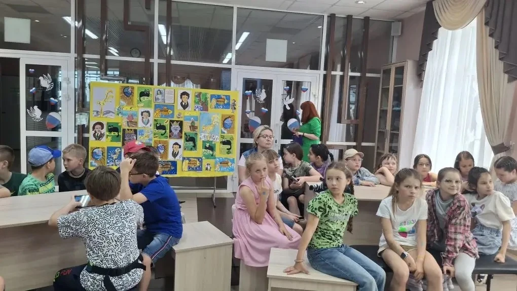 ✨Завершающий день недели был посвящен нашему великому и могучему русскому языку. Ребята окунулись в 