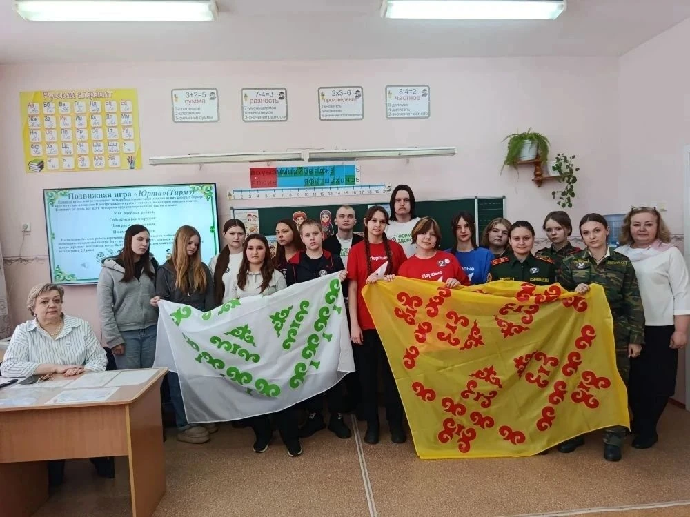 Гимназия № 1 вновь открыла свои двери для встречи старшеклассников-наставников и советников по воспи
