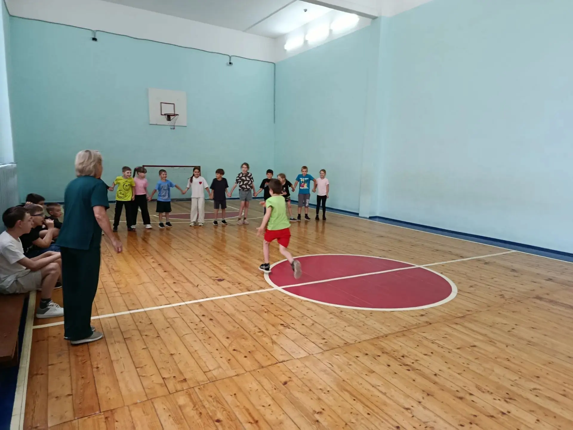 Помните те самые игры из нашего детства, когда самым главным призом была не медаль, а у...