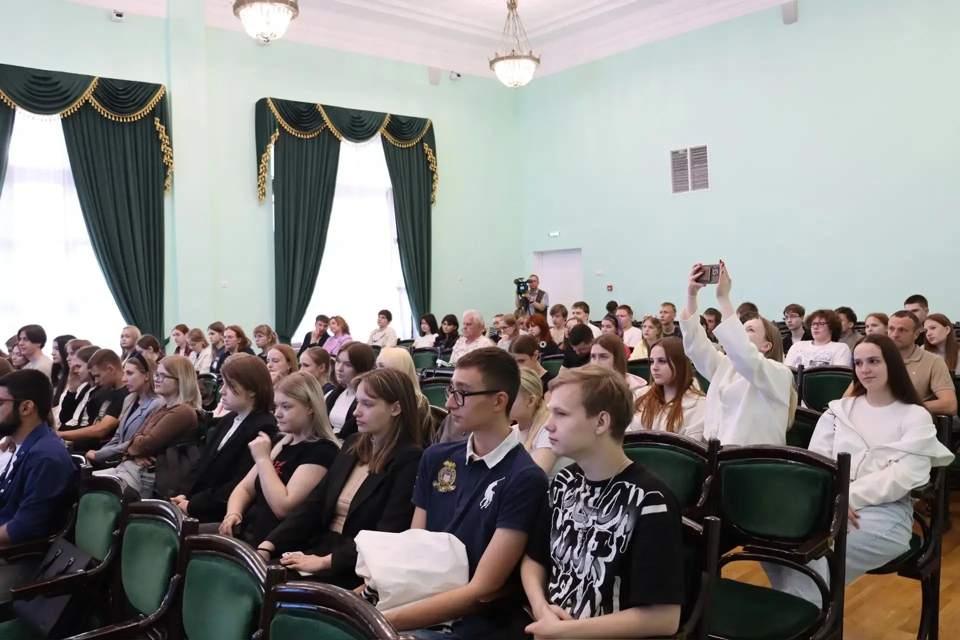 📈Ступинская площадка для молодых предпринимателей  В малом зале ступинского Дворца культуры разверну