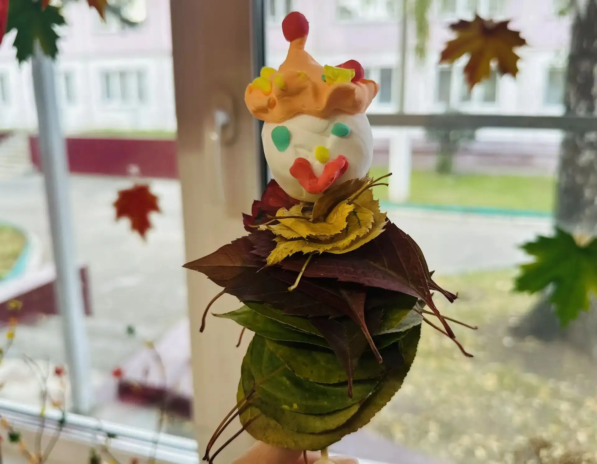 🍂 «Осенний человечек»: уютный творческий день в 12 группе! 🍂