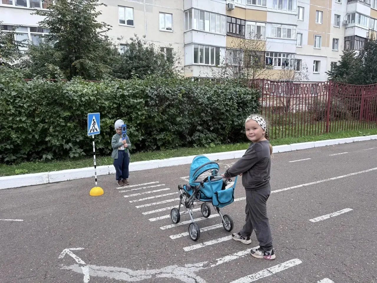 В нашем детском саду прошел тематический урок по правилам дорожного движения (ПДД). 👮‍...