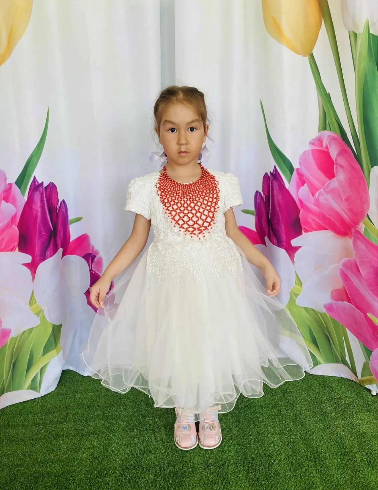 «Һаумы, һаумы, әкиәт" район конкурсында "Зөһрә һәм ай" әкиәтен һөйләп Ҡашҡарова Гөлгөнә 1 урын алды(