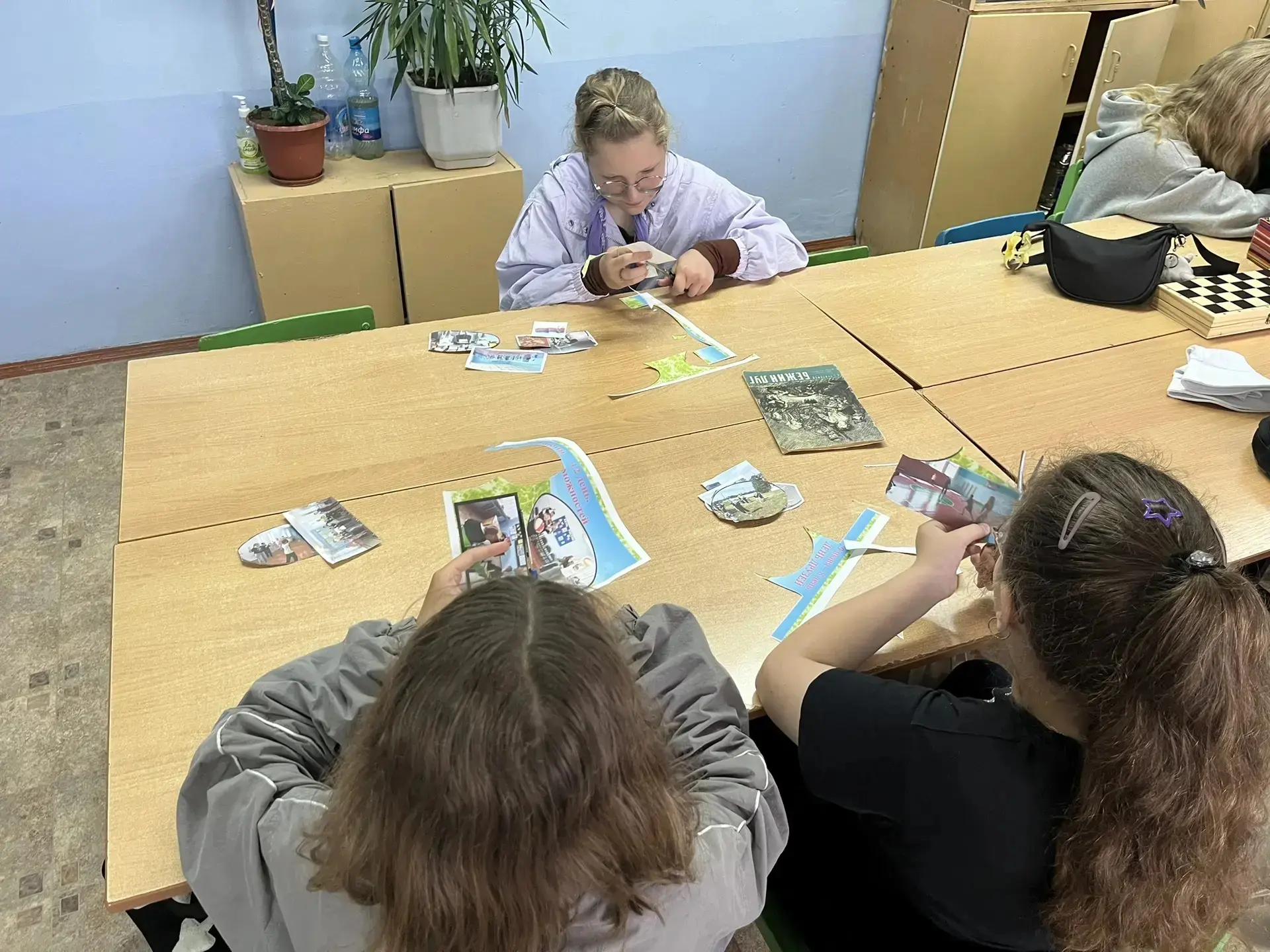 🧠День науки в школьном лагере: знания, движение и море впечатлений!
🎯Сегодняшний день в лагере пол