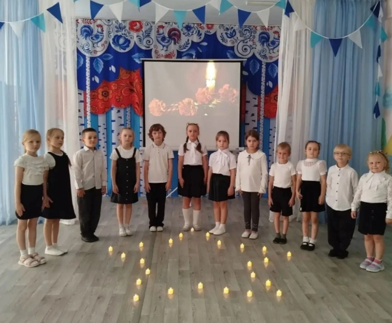 🕯️ В этот день в детских садах #МАДОУМАЯЧОК царила особая тишина: дошколята, затаив ды...