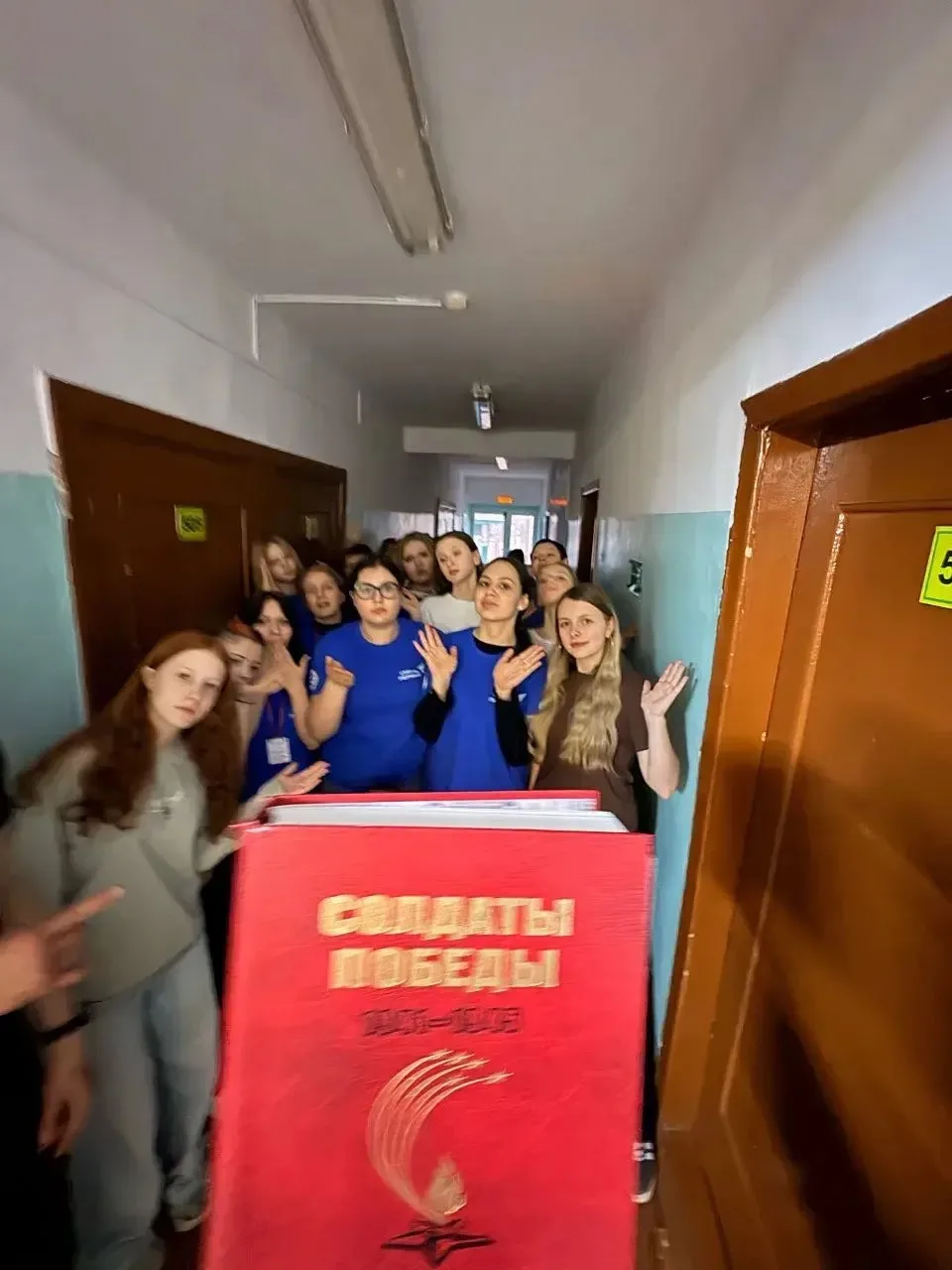 Пименова Варвара, учащаяся 7 «А» класса, сейчас на тематической смене Движения «Смены Первых: Больше