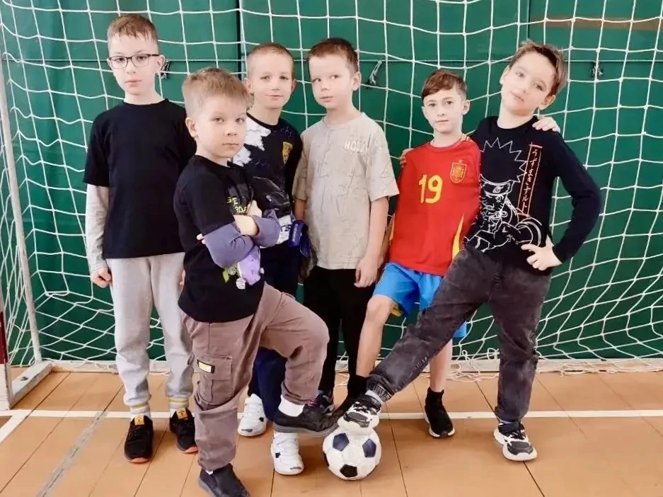ПРОСТО КЛАСС наши каникулы   🤩 Не «скучное сидение дома», а настоящий весенний движ! Традиционно на 
