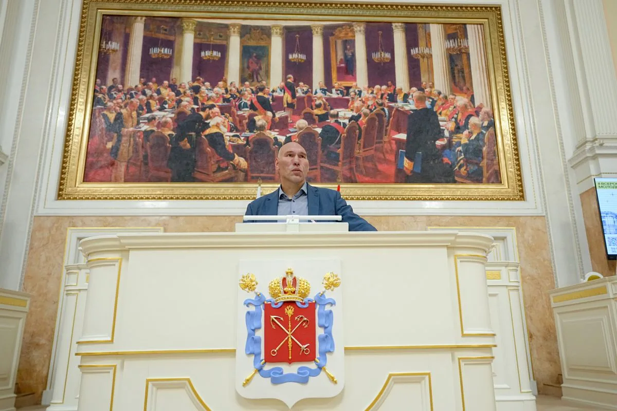 Валуев пообщался с молодыми парламентариями, но ни слова не сказал про Брянскую область