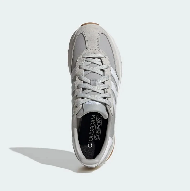 Женские кроссовки от adidas