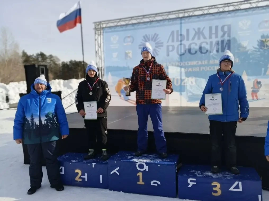 Вот и прошёл главный зимний старт — «Лыжня России 2026», и наши ребята из Толмачевской школы №61 пре