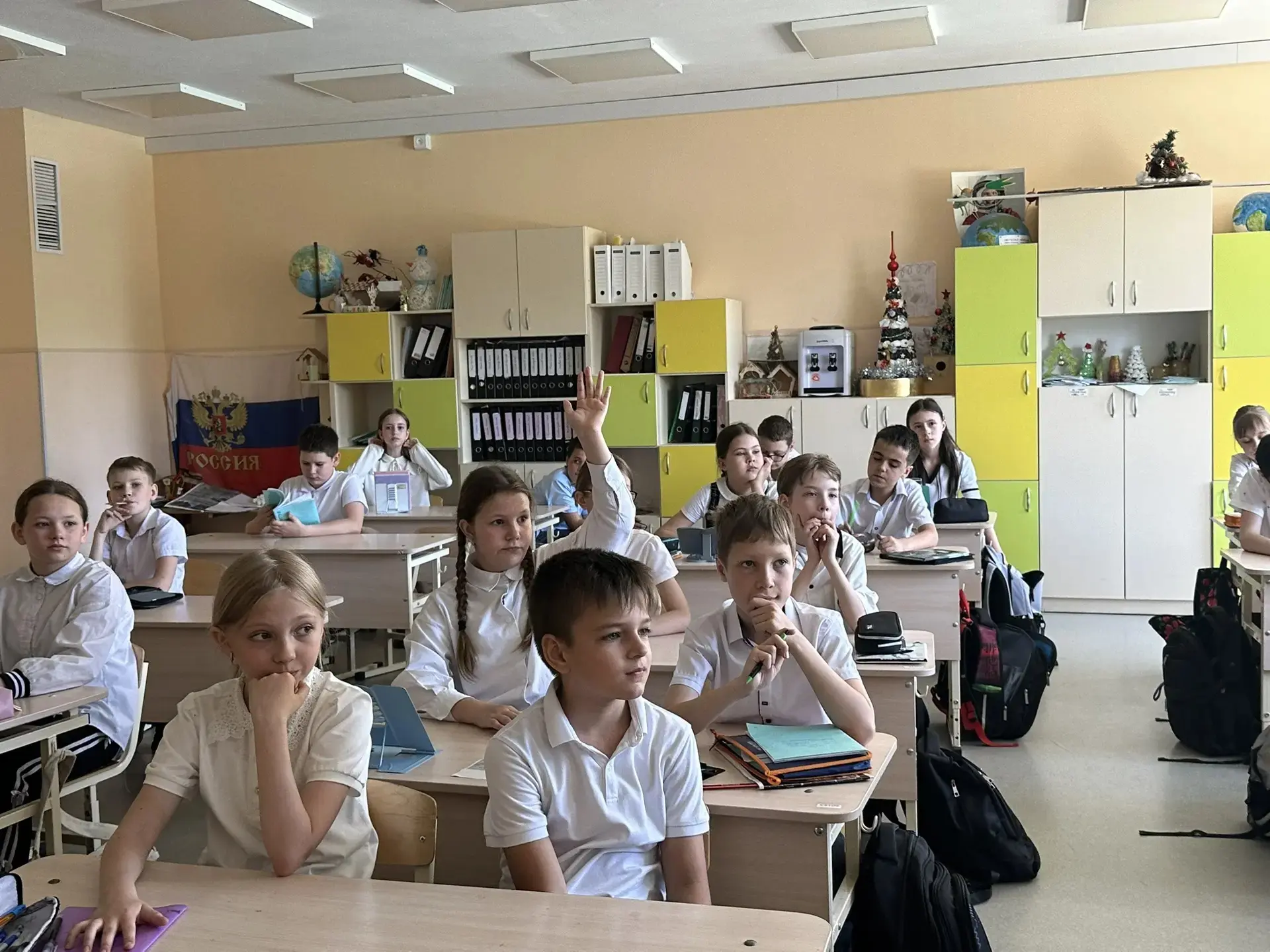 Путешествие в историю языка: 4 «Г» сыграл в квиз «Аз Буки Веди»! ✨  Сегодня в 4 «Г» было по‑настояще