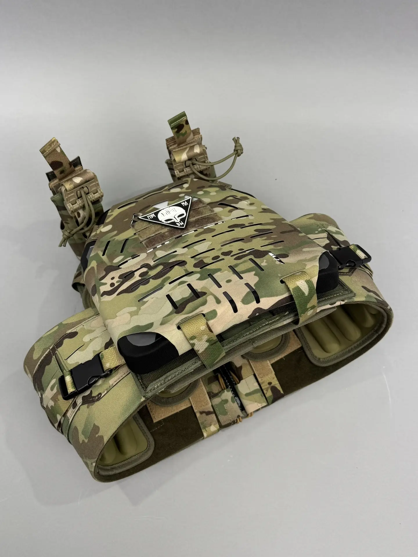 Корсетно-каркасный модульный жилет «Воевода 14/23 2.0» с ИК-ремиссией (производство 🇷🇺 Россия)