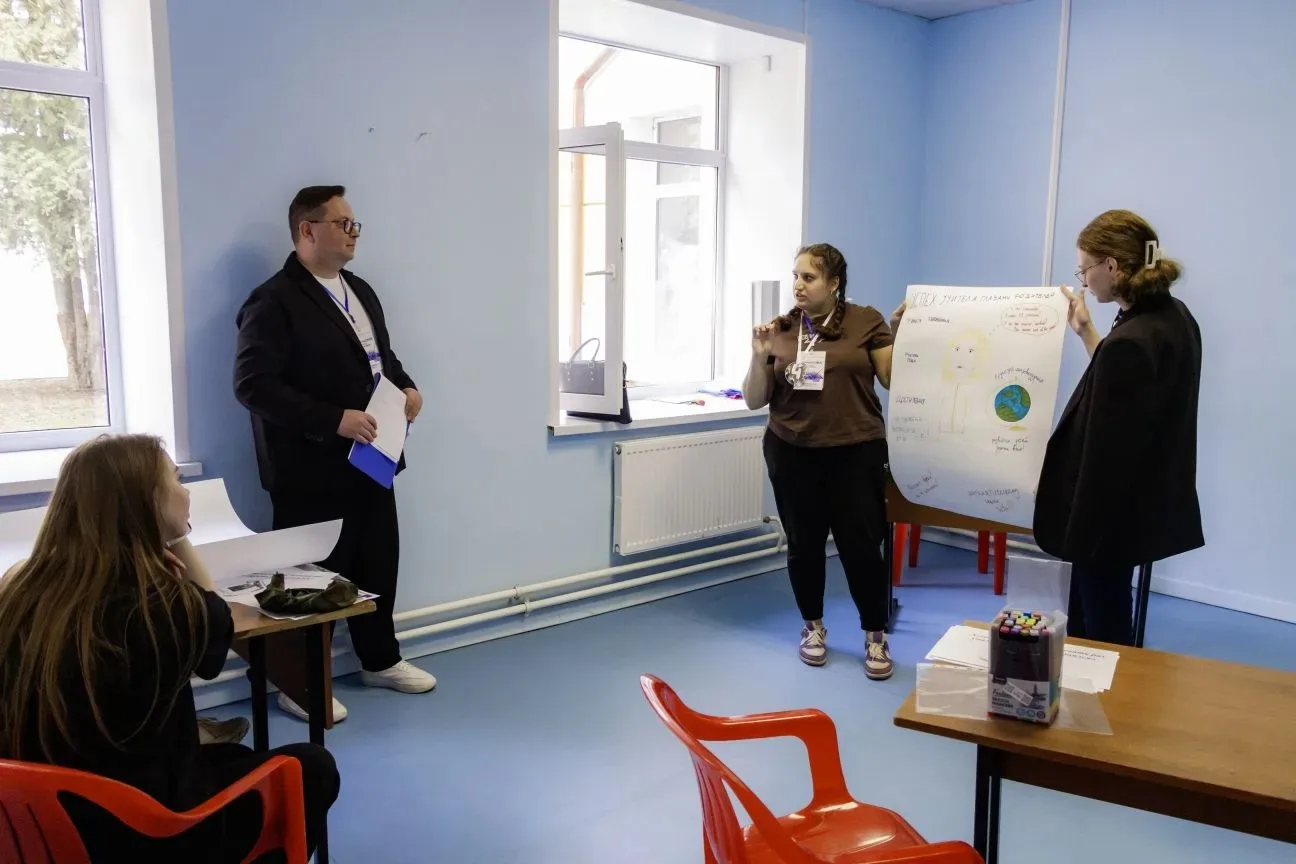 Как наши педагоги открыли «Формулу успеха» в ДЮОЦ «Родина»  Наши учителя вернулись из поездки, полно