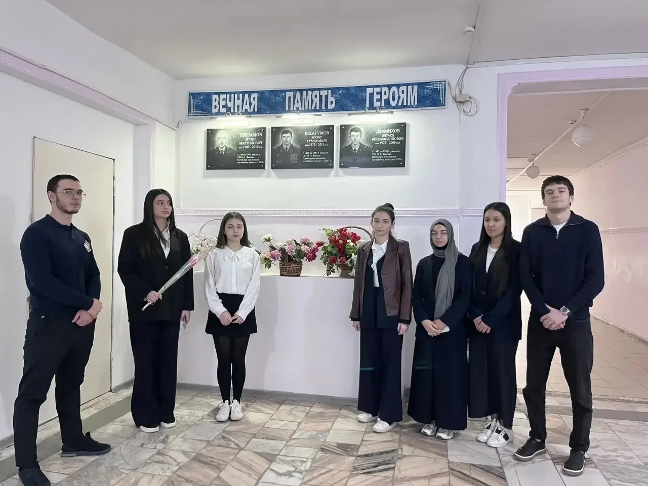 🕯️ Помним. Скорбим. Выбираем мир.