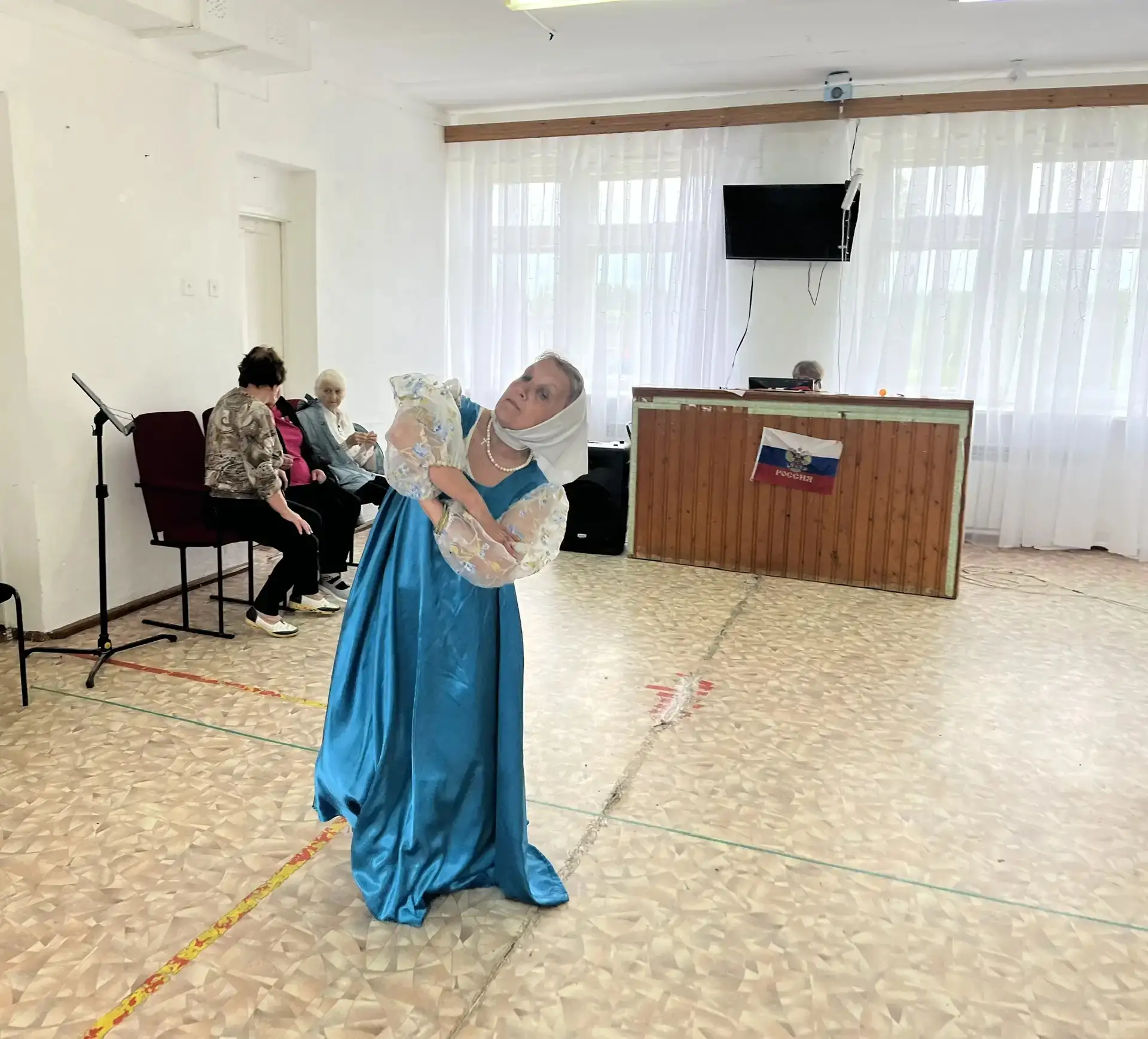 В Коптяковском  СДК прошла праздничная программа, посвященная Дню России - «Единство Нации». Каждый 