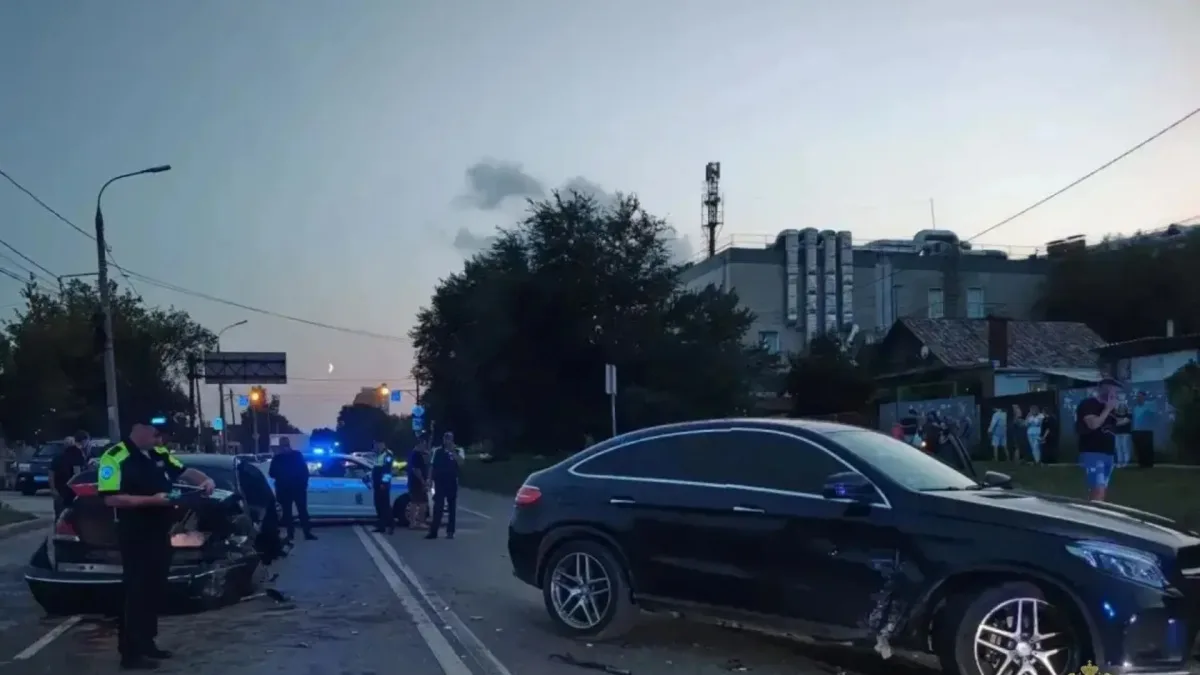 🛞Самарцам назвали цвета машин, которые чаще всего попадают в ДТП