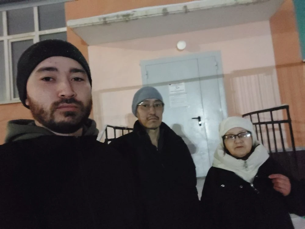 Рейды родителей и классных руководителей продолжаются. Сегодня объехали и обошли на улицах Лонгинова