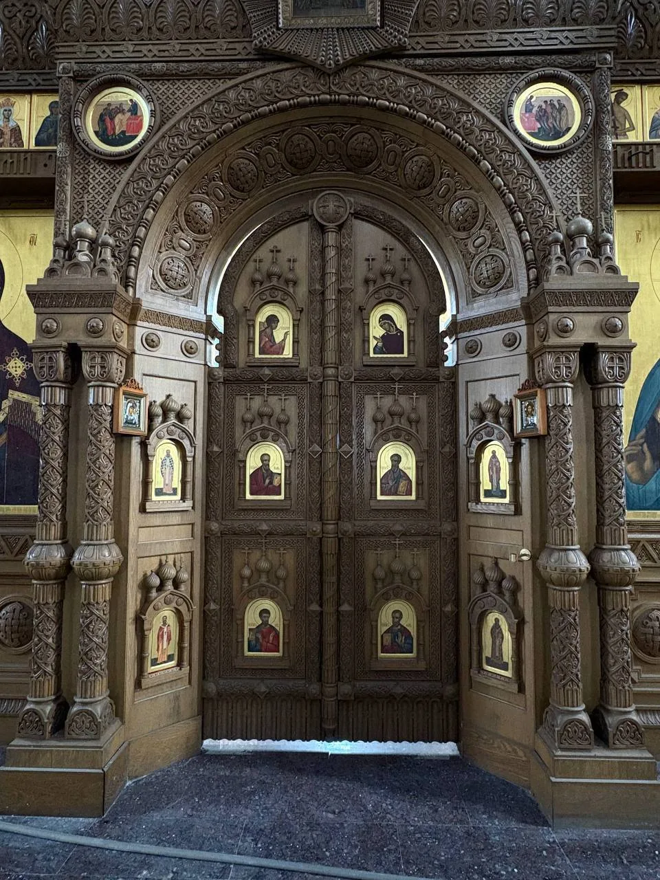 🕊«Как вера выстояла против обстрелов»  ✨Без прошлого нет будущего.  Студенты Института учета и финан