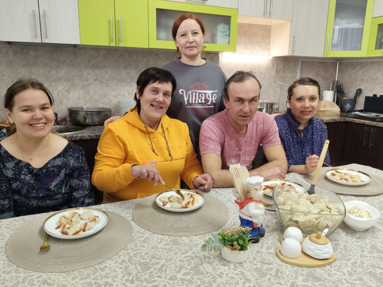 🙌На очередном занятии по домоводству в модуле тренировочной квартиры, проживающие приг...