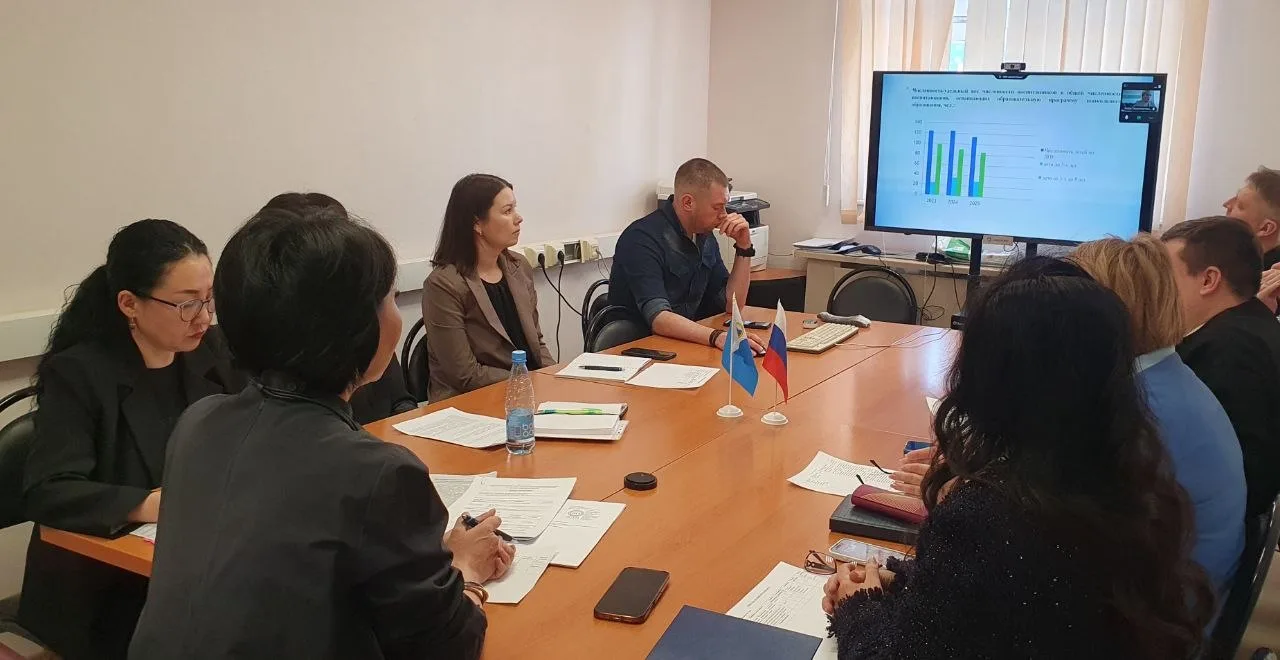Провела заседание Аттестационной комиссии Департамента образования и науки Чукотского автономного ок