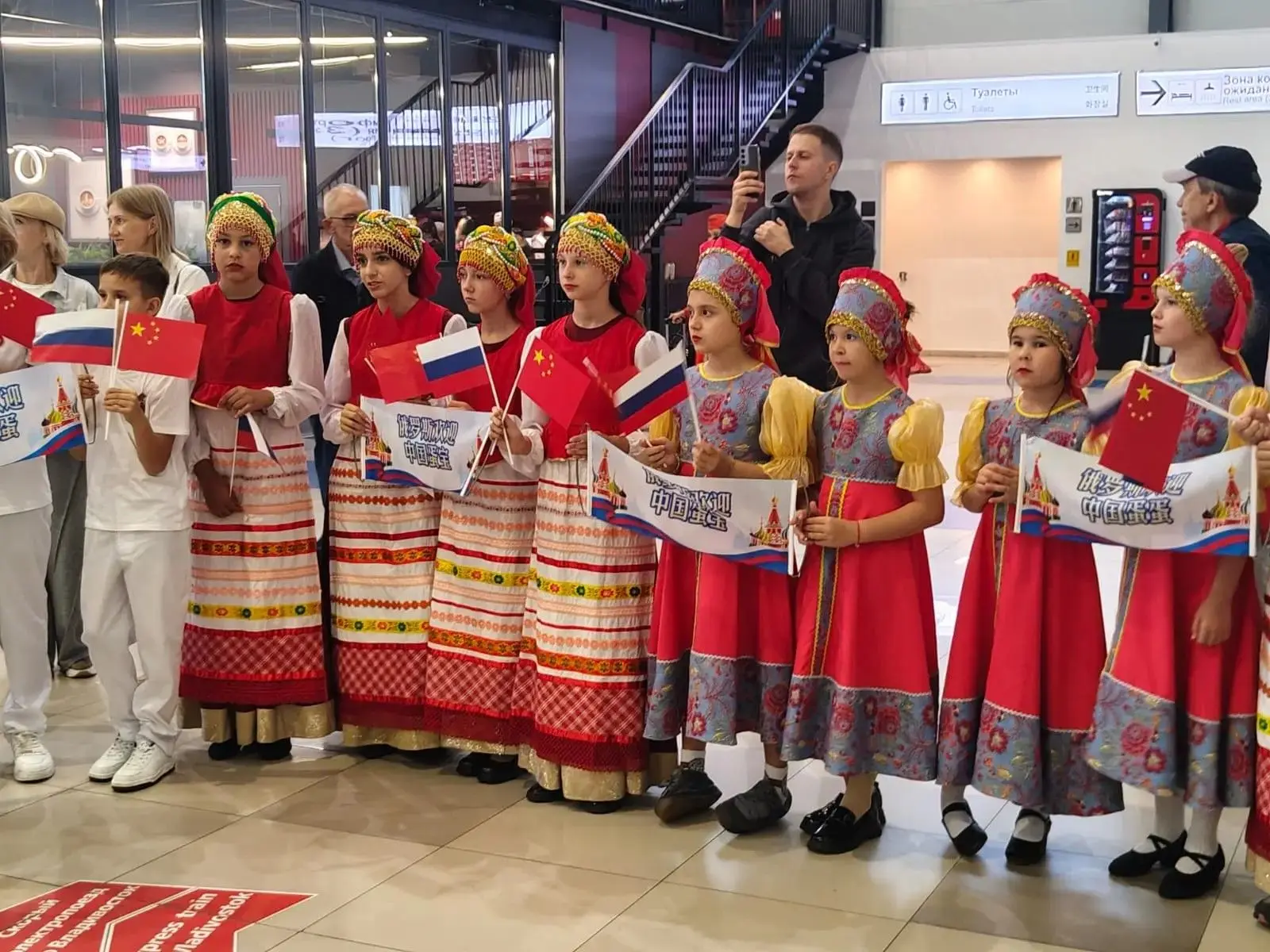 Владивосток встречает гостей Восточного экономического форума. 2 сентября глава Владиво...