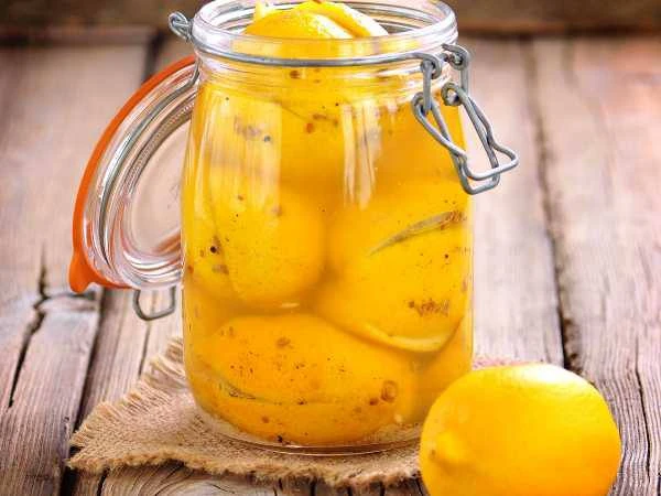 СОЛЁНЫЕ ЛИМОНЫ ПО‑МАРОККАНСКИ