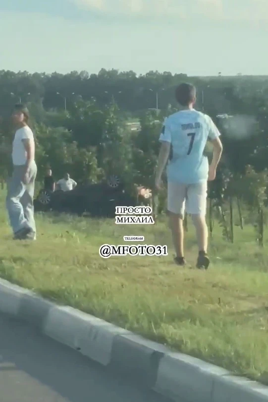 🚨 Серьёзное ДТП произошло на объездной дороге Белгорода

На трассе столкнулись автомобили, один из 