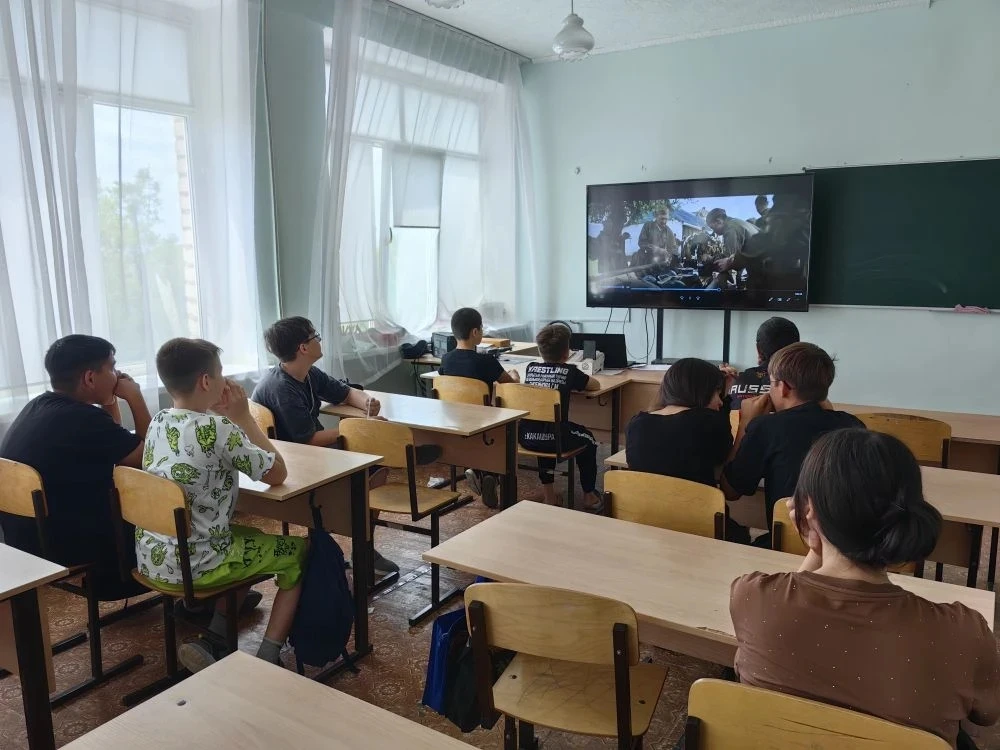 ✅ «Киноуроки истории»: Память о 22 июня 1941 года ожила в стенах школы

✅ 17 июня 2026 года в нашей 